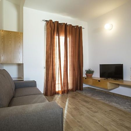 Quinto Tronco Hotel Elini Buitenkant foto