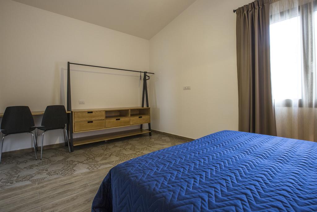 Quinto Tronco Hotel Elini Buitenkant foto